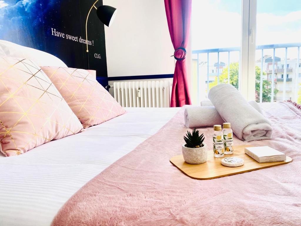 Atypique - Revez A 20Min De Paris - Parking Gratuit Apartment อาร์ฌ็องเตย ภายนอก รูปภาพ